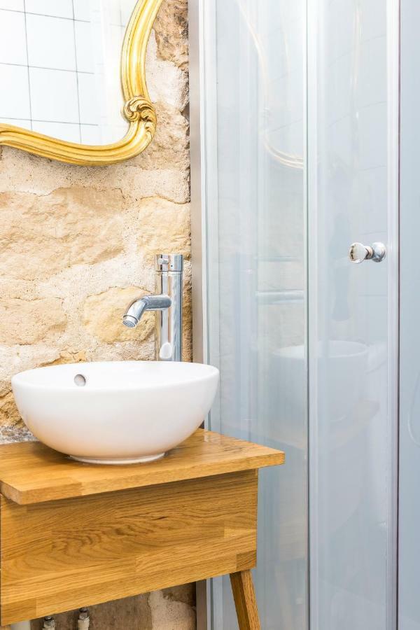 Original, cosy 25m² near CANAL ST-MARTIN Paris Exterior foto