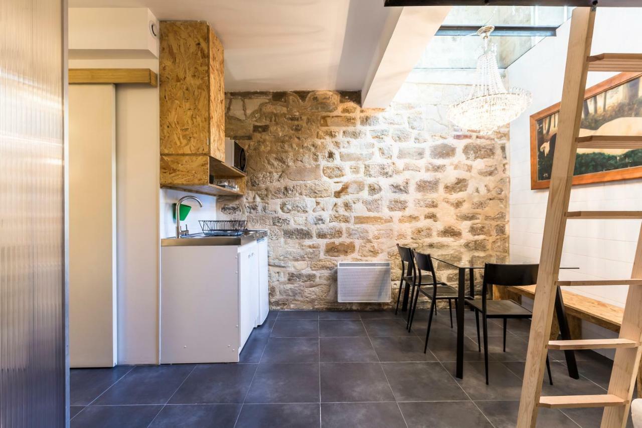 Original, cosy 25m² near CANAL ST-MARTIN Paris Exterior foto