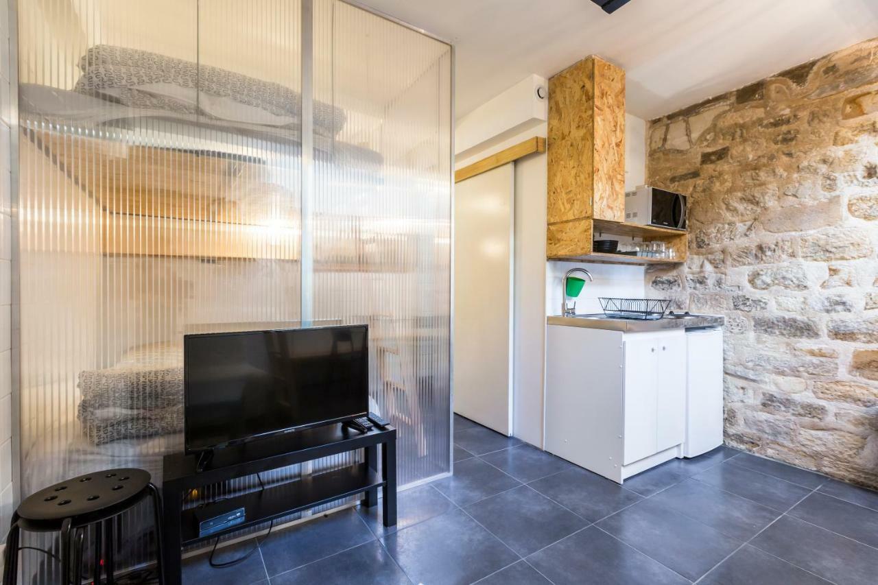 Original, cosy 25m² near CANAL ST-MARTIN Paris Exterior foto